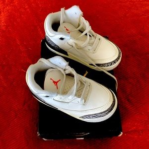 Worn toddler Jordan 6 Retro size toddler 8